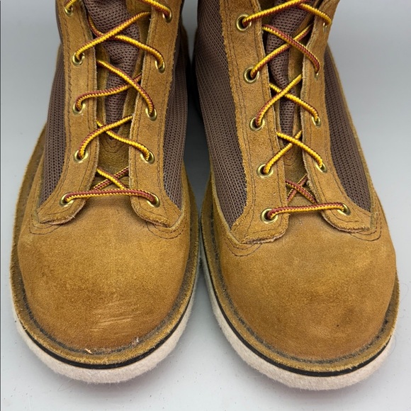 Danner River Gripper Felt Bottom 
Fly Fishing Wading Boots - Picture 5 of 10